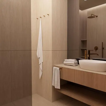 Benedikt City Center Hostel-2